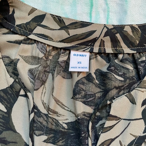 NWT Old Navy Sleeveless V-Neck Tropical Jungle Shift Dress | Size XS - Picture 6 of 8
